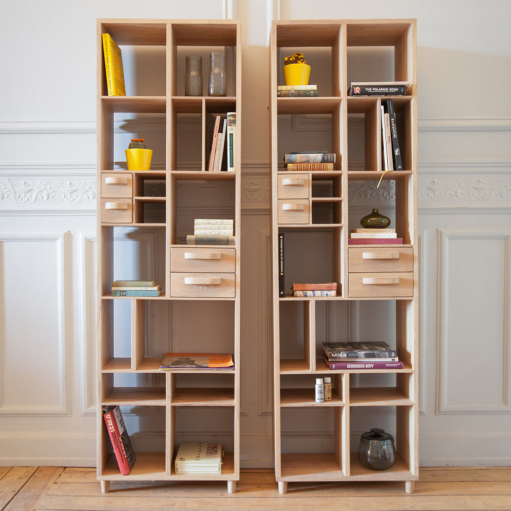 Ethnicraft Oak Pirouette Book Rack – Bayside Furniture